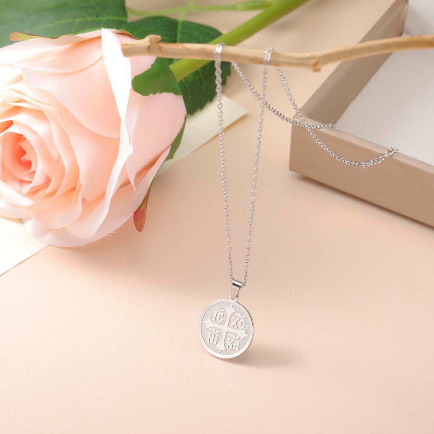 Collier pour femmes IC XC NIKA Croix Jésus-Christ Médaillon Pendentif Croix grecque byzantine