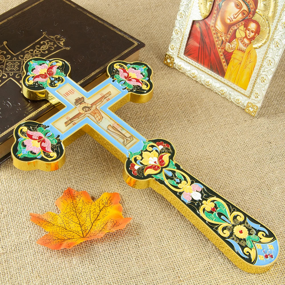 Croix orthodoxe d’église en métal