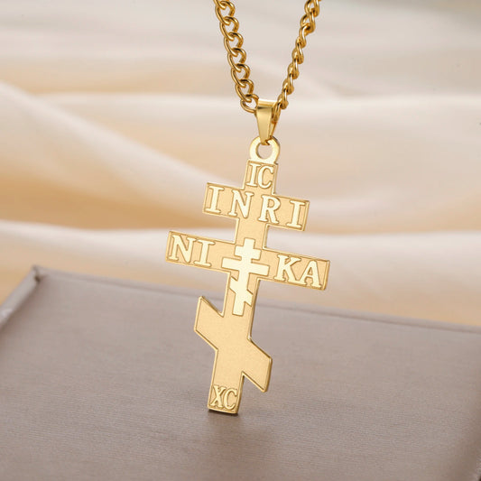 Chaîne et pendentif IC XC NIKA INRI