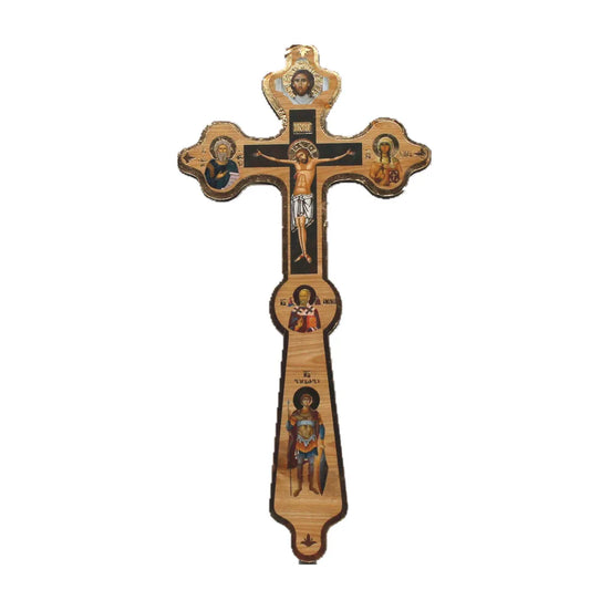 Autre variante de croix en bois orthodoxe avec St Nicolas et l’archange Michael sous le Christ