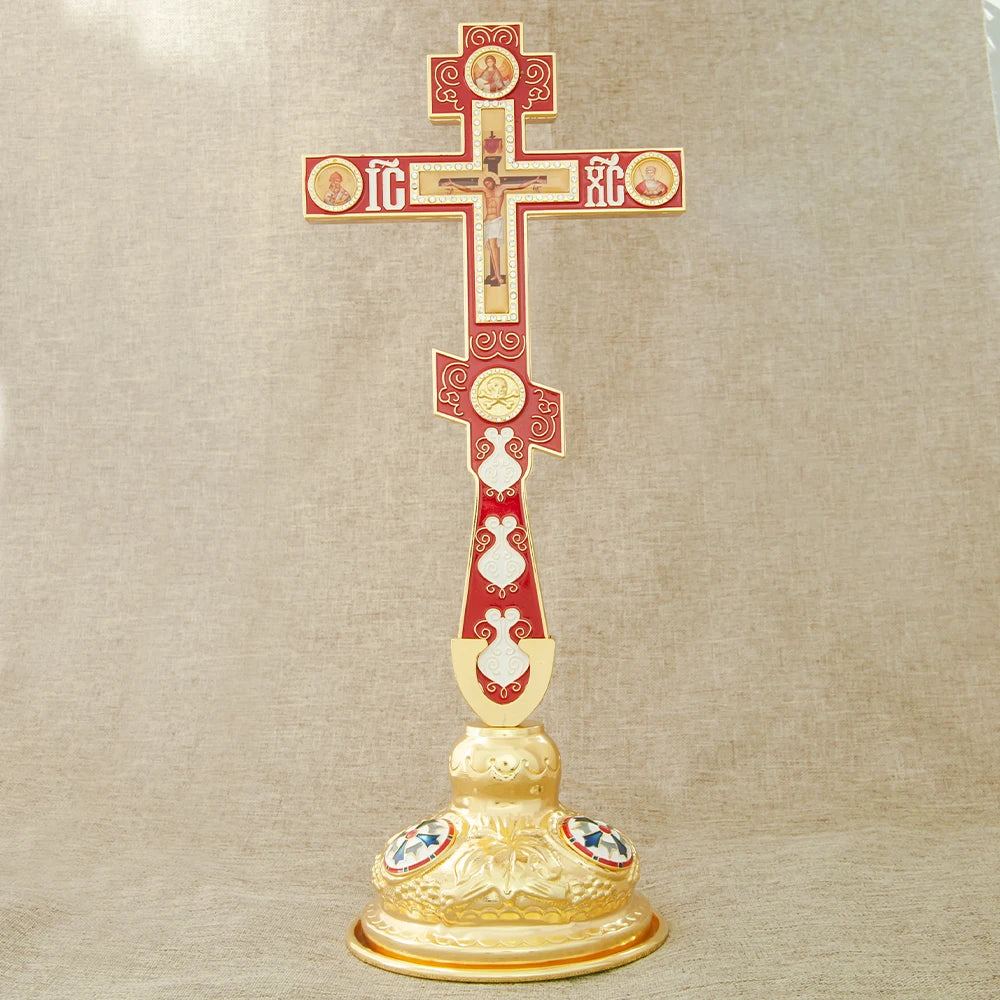 Croix orthodoxe d’église de décoration et dévotion